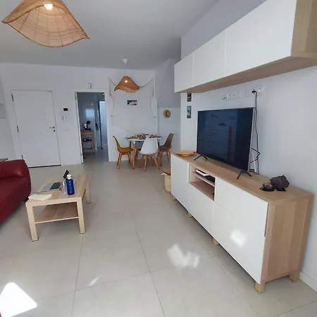 Perla Blanca En Playa Blanca (Lanzarote)